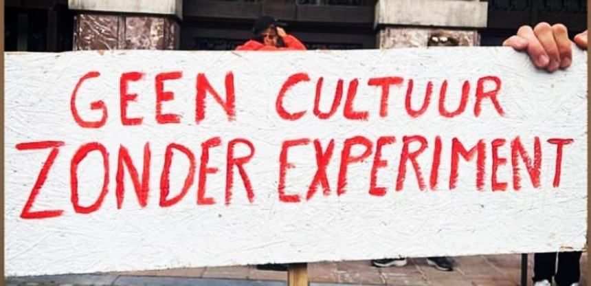 AKO steunt het protest van de kunsthogeschoolstudenten